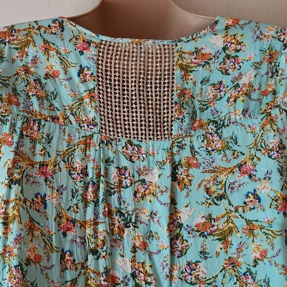 Daniel Rainn blouse sz 1X blue floral lace EUC - Picture 4 of 4